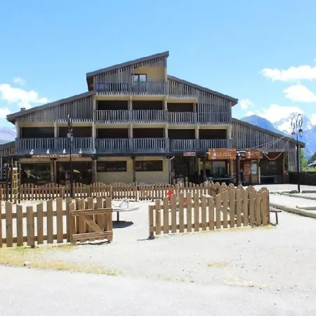 Apartment Renove Au Pied Des Pistes Avec Balcon - En Oisans - Fr-1-297-157 Auris